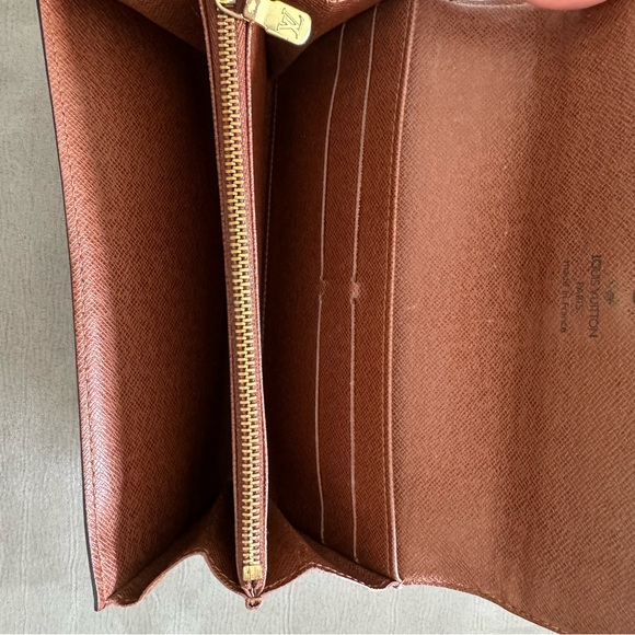 Louis Vuitton Black and Gold Monogram Wallet on Chain - Picture 6 of 12